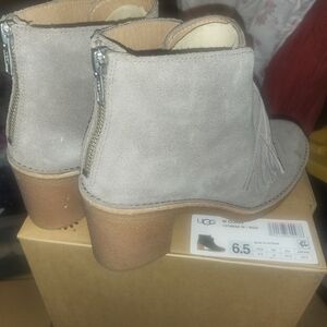 UGG Women's Gray Ankle Boots